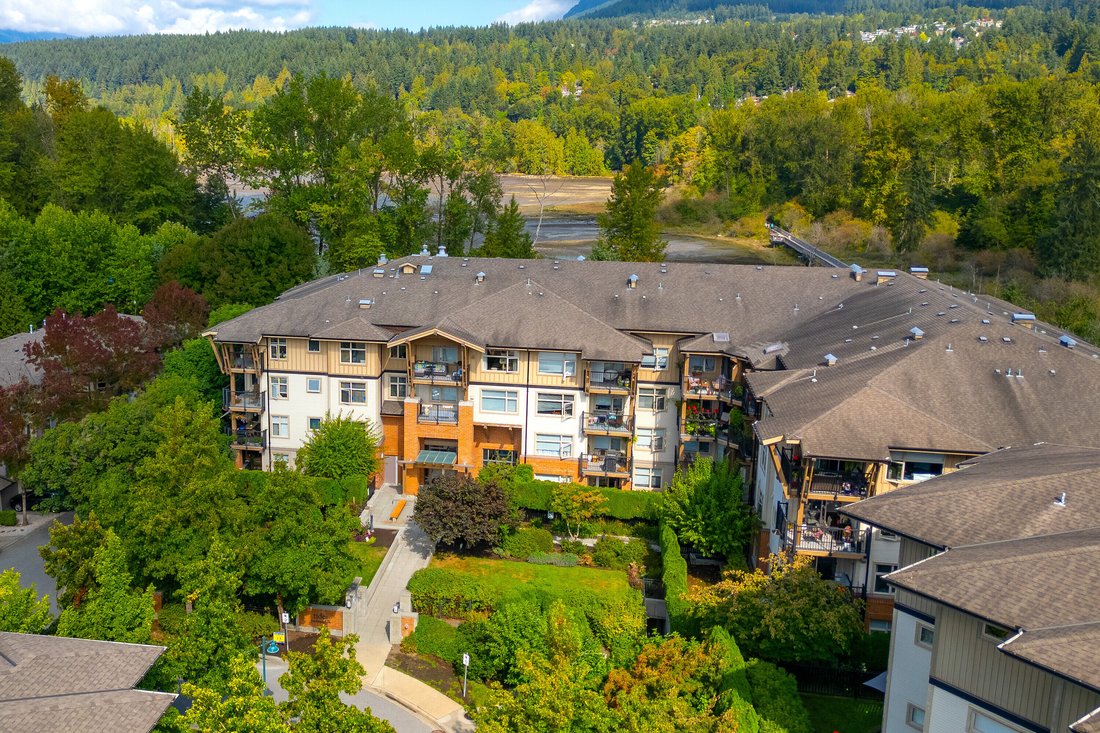 Condo in Port Moody, British Columbia, Canada 3 - 18974394
