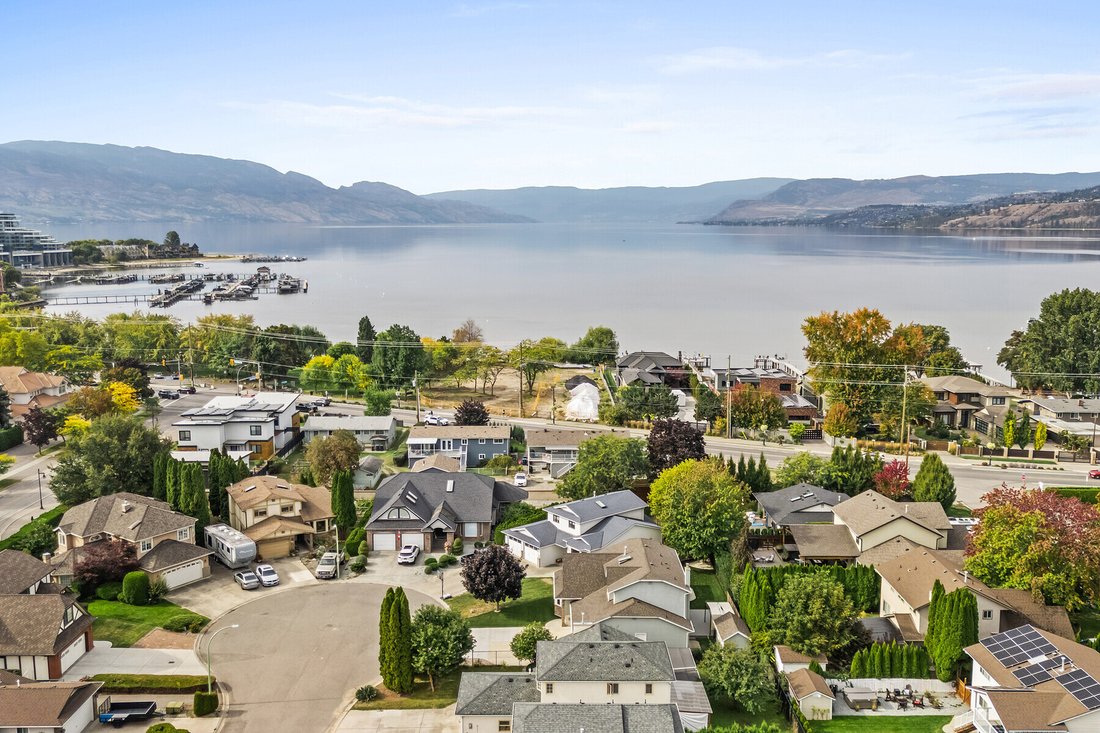 House in Kelowna, British Columbia, Canada 5 - 18970719