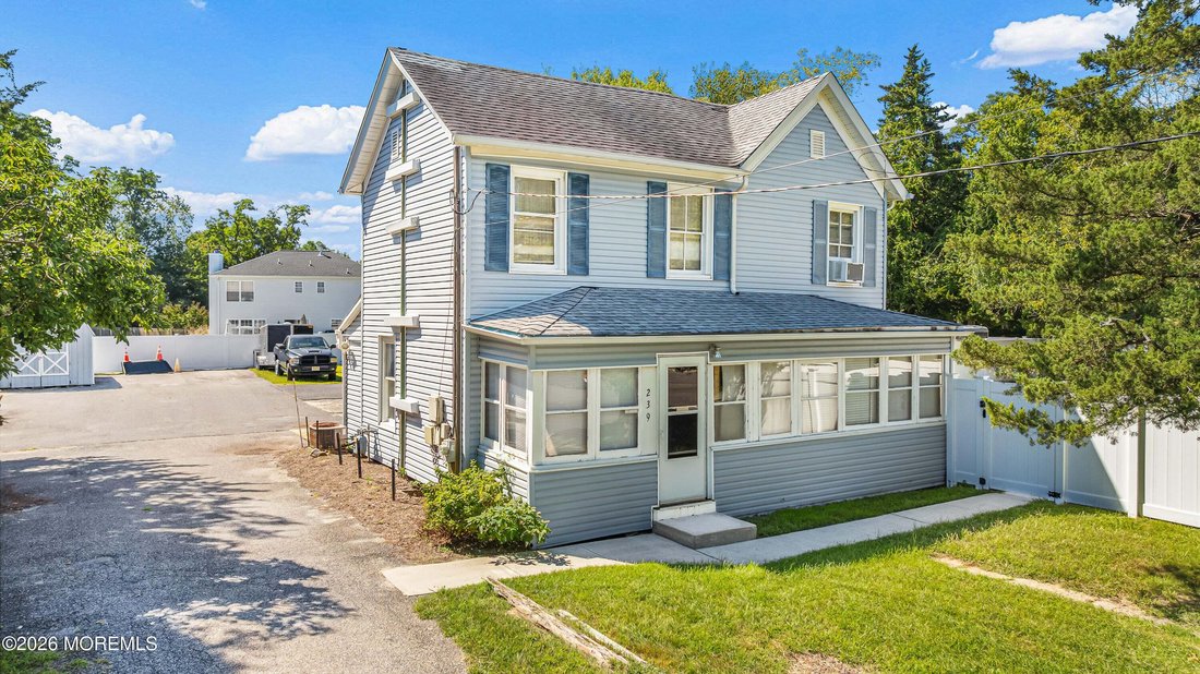 House in Brick Township, New Jersey, United States 1 - 18964685