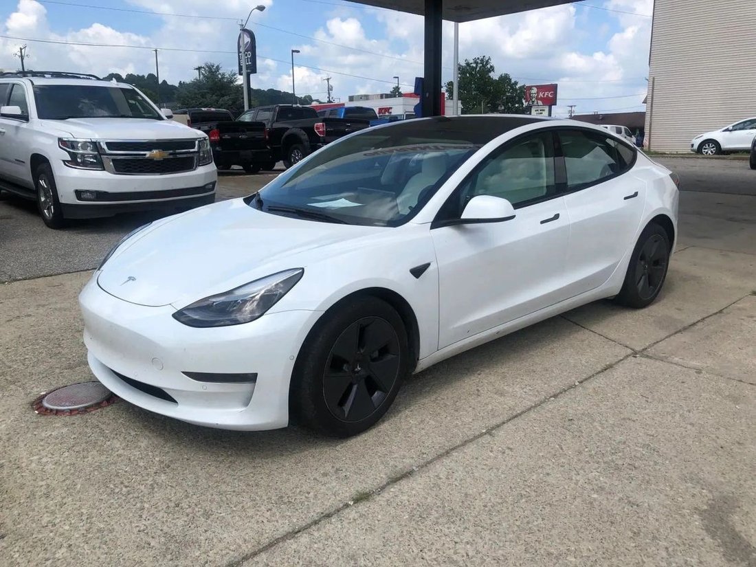 Sedan in Ashland, KY, United States 2 - 18314787