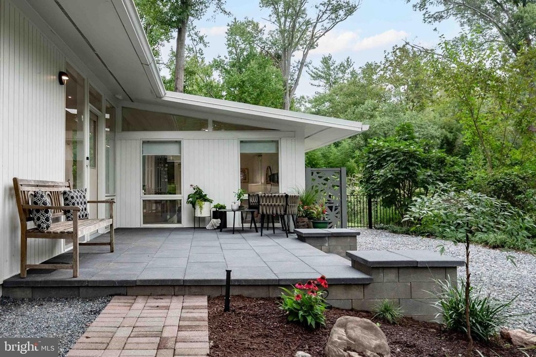 House in Hybla Valley, Virginia, United States 5 - 18978833