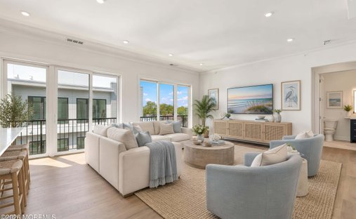 Condo in Neptune City, New Jersey, United States 1
