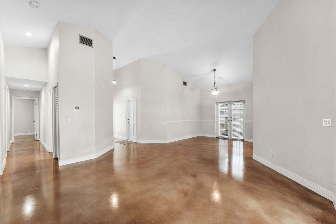 House in Pembroke Pines, Florida, United States 4 - 18966688