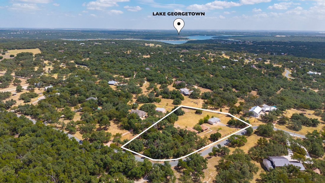 House in Georgetown, Texas, United States 5 - 18969576
