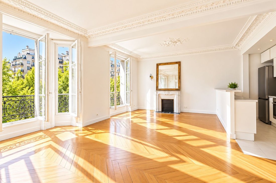 Apartment in Pereire-Malesherbes, Paris 17e Arrondissement, Paris 3 - 18966224