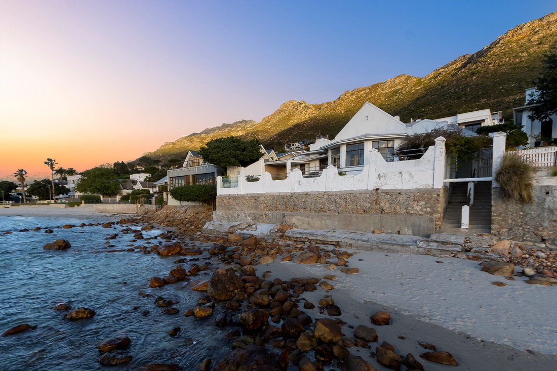 Country House in Mountainside, Helderberg, Cape Town 4 - 18972434