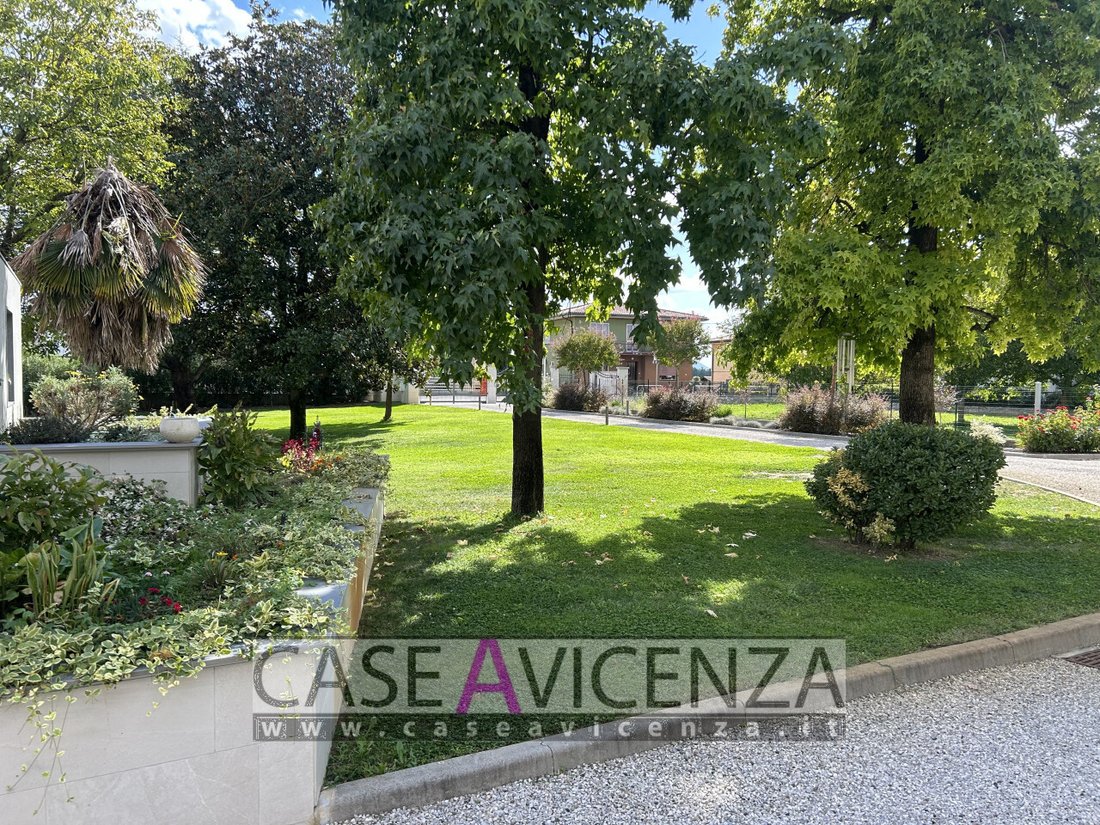 Villa in Grisignano di Zocco, Veneto, Italy 1 - 18971562