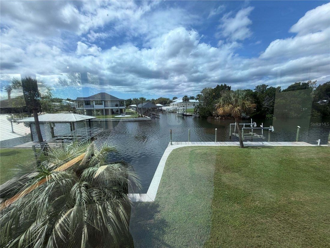 House in Crystal River, Florida, United States 5 - 18977475