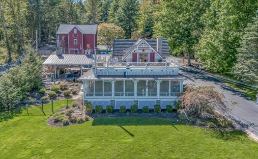 House in Harveys Lake, Pennsylvania, United States 1