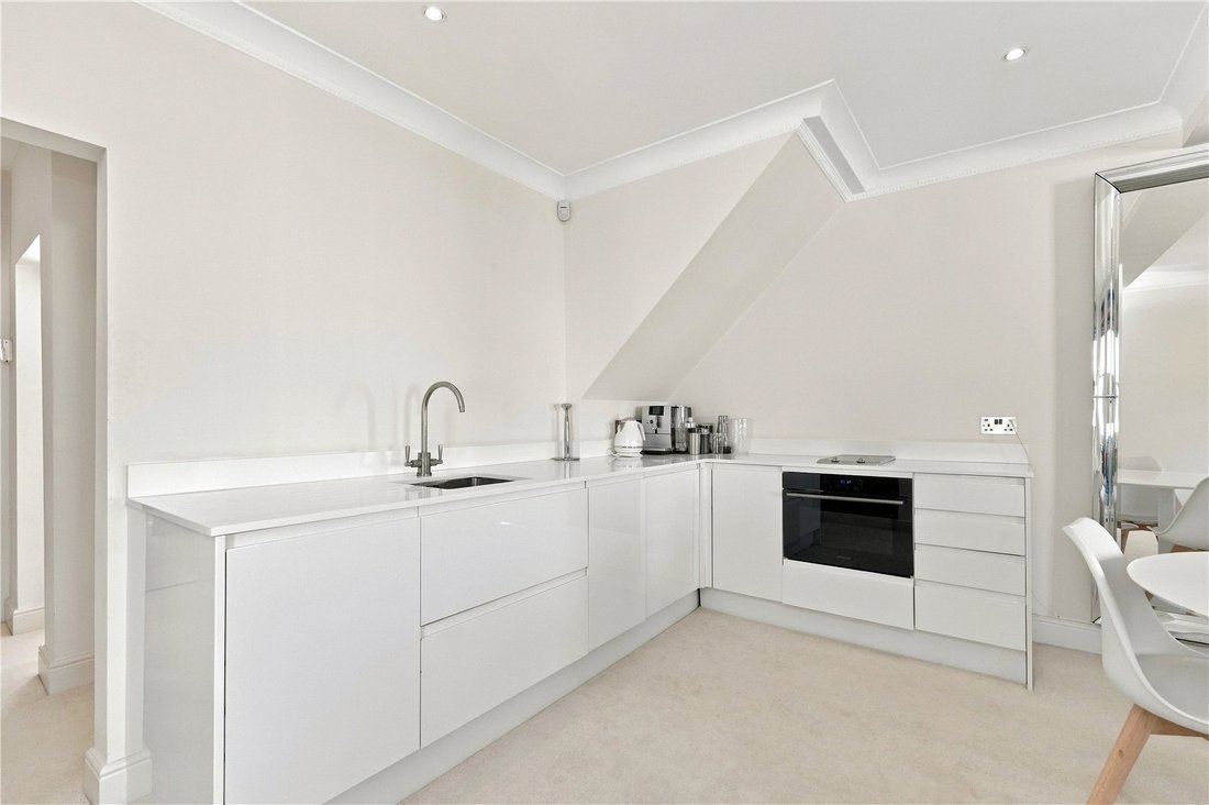 Apartment in Belgravia, Westminster, England 3 - 18965960