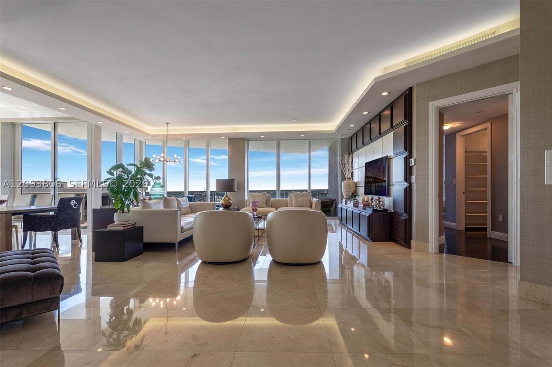 Condo in Bal Harbour, Florida, United States 1 - 18969823