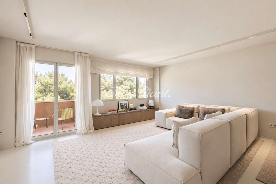 Apartment in Sarrià-Sant Gervasi, Barcelona, Spain 2 - 18965224