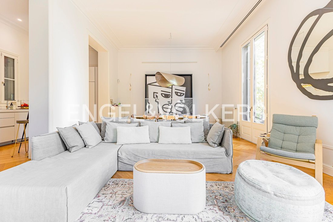 Apartment in Eixample, Barcelona, Spain 5 - 18970141