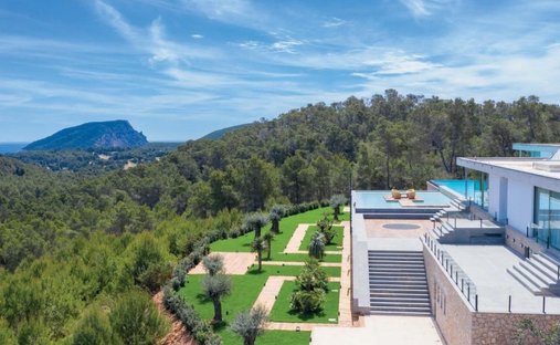 Villa in Santa Eulària des Riu, Balearische Inseln, Spanien 1
