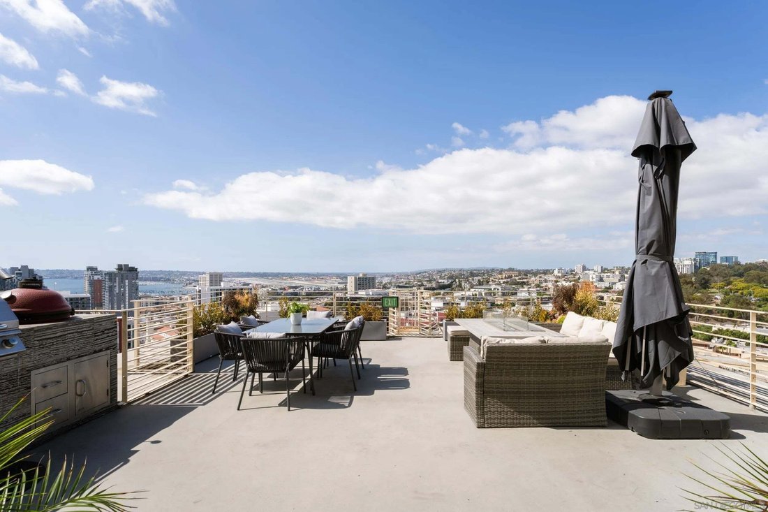 Condo in San Diego, California, United States 4 - 18970672