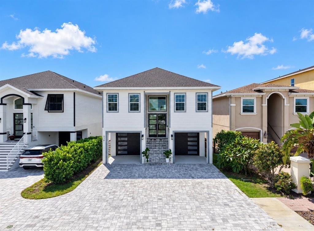 Apollo Beach, Florida, United States 3 - 18967501