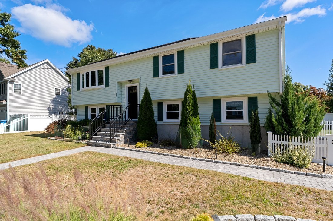 House in Burlington, Massachusetts, United States 3 - 18967786