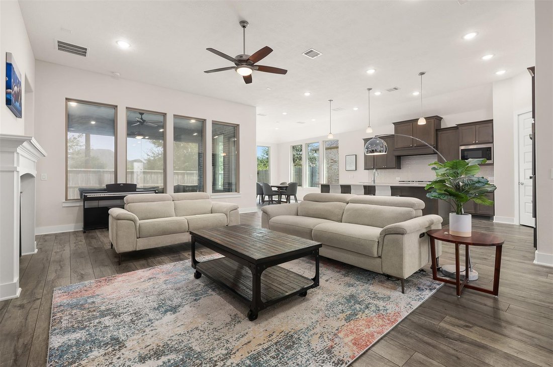 House in Houston, Texas, United States 5 - 18965578