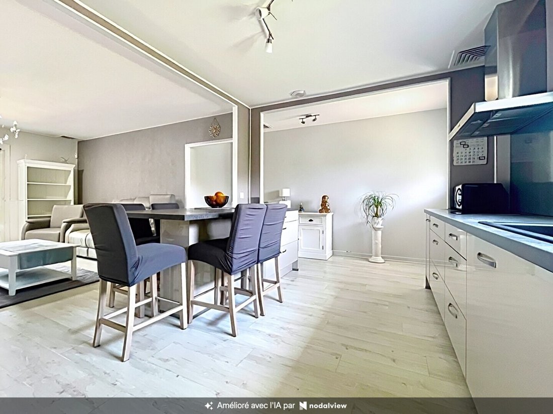 Villa in Le Las, Saint-Jean-d'Illac, France 4 - 18974939
