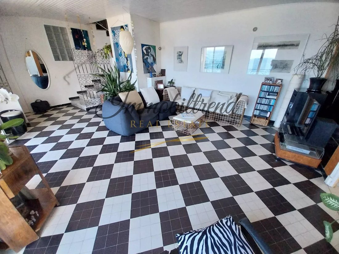 Villa in Menton, Provence-Alpes-Côte d'Azur, France 5 - 14799185