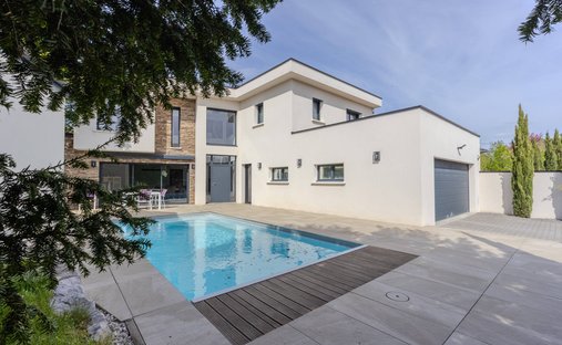 House in Grangier, Dijon, France 1