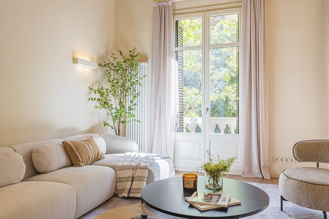Apartment in Eixample, Barcelona, Spain 4 - 18974413