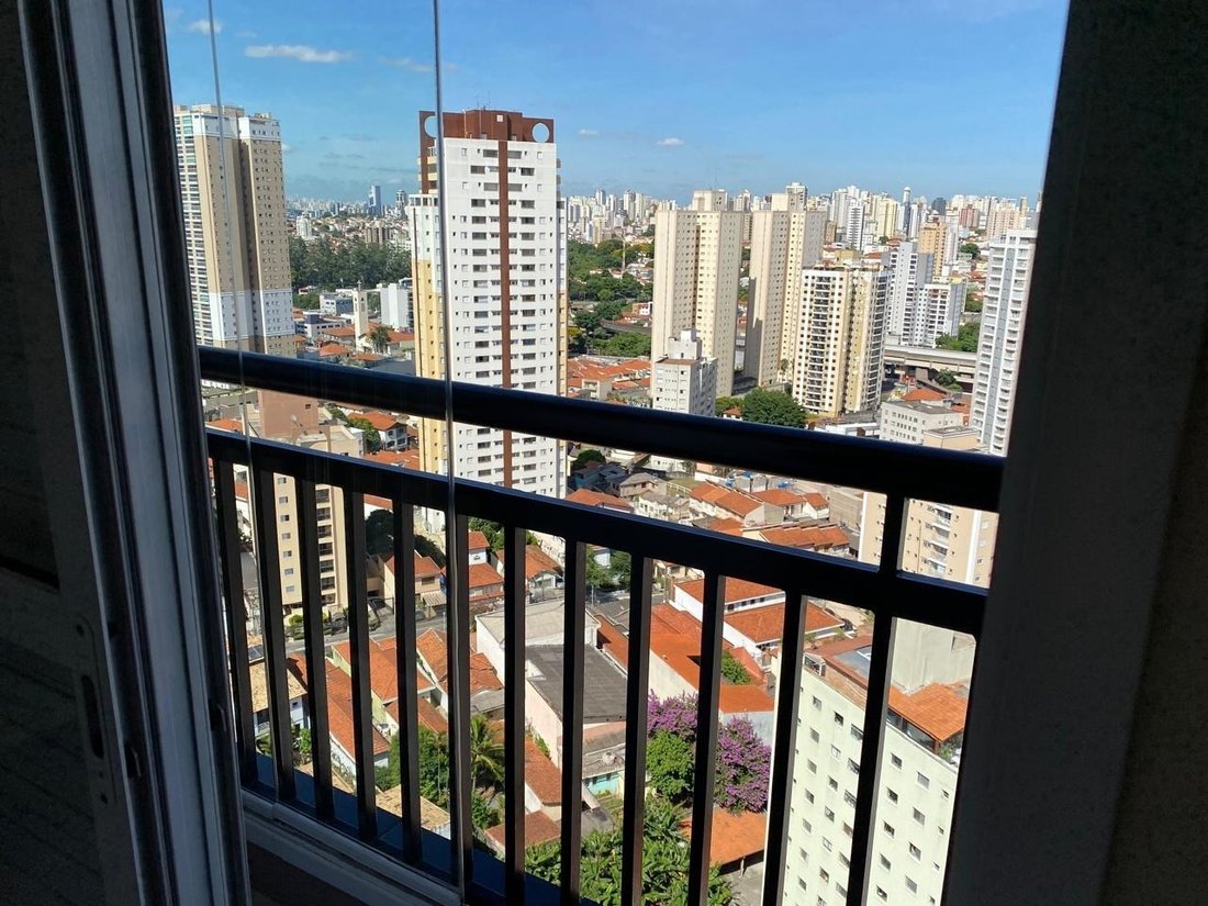 Apartment in Vila Dom Pedro II, State of São Paulo, Brazil 1 - 18965031