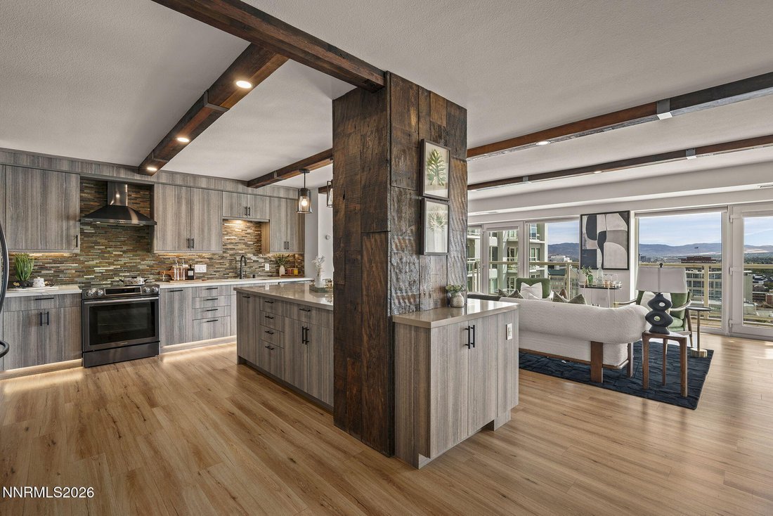 Condo in Reno, Nevada, United States 1 - 18977374