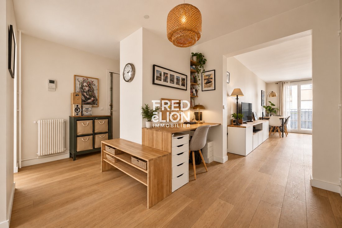 Apartment in Père Lachaise-Réunion, Paris 20e Arrondissement, Paris 2 - 18966581