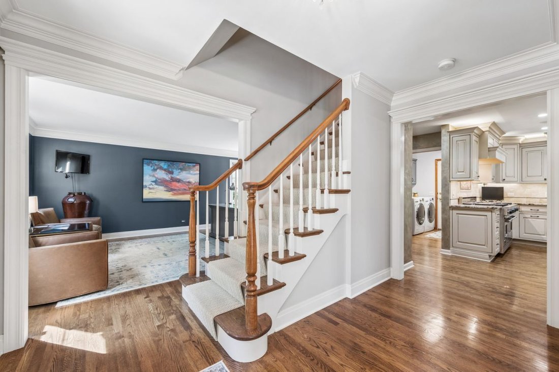 House in Glen Ellyn, Illinois, United States 2 - 18972651