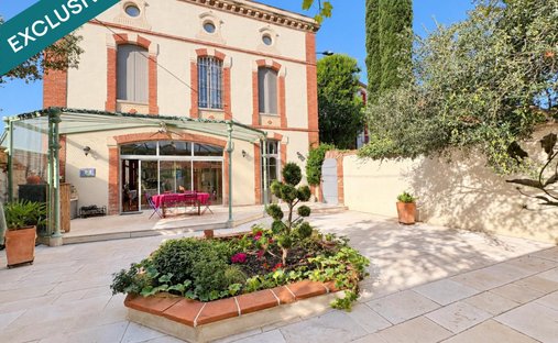 House in Valence, Occitania, France 1