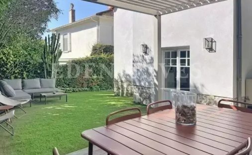 House in Les Bastides, Antibes, France 1