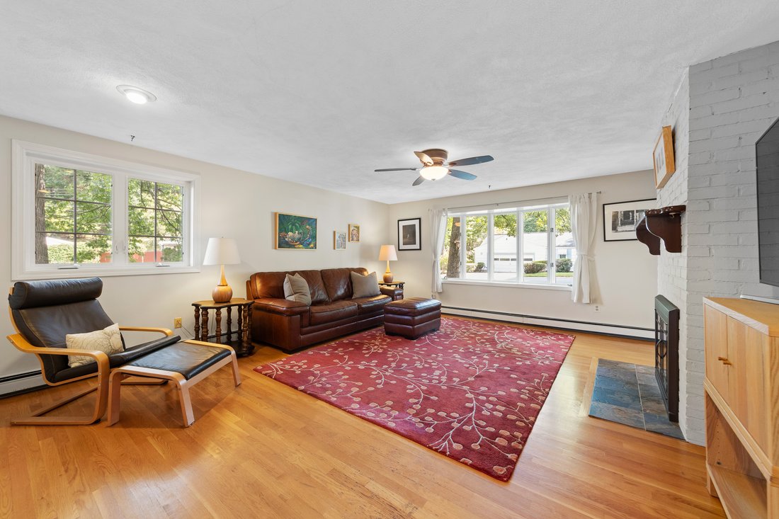 House in Woburn, Massachusetts, United States 1 - 18967721