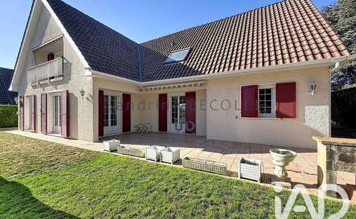 Haus in La Queue-en-Brie, Île-de-France, Frankreich 1
