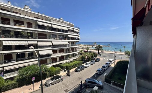 Appartamento a Mentone, Provenza-Alpi-Costa Azzurra, Francia 1
