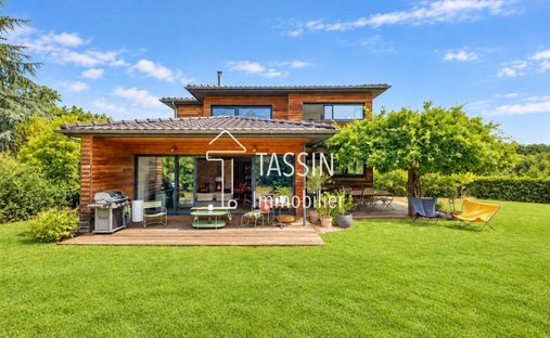 Villa in Tassin le Bourg, Tassin-la-Demi-Lune, France 1