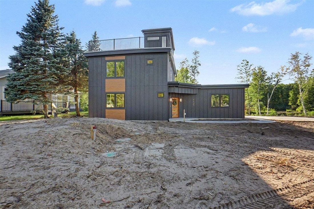 House in Stanwood, Michigan, United States 1 - 18970139