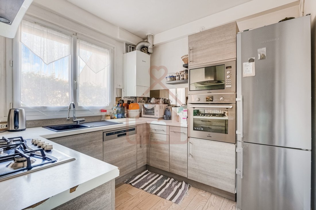 House in Vitry-sur-Seine, Ile-de-France, France 4 - 18978743