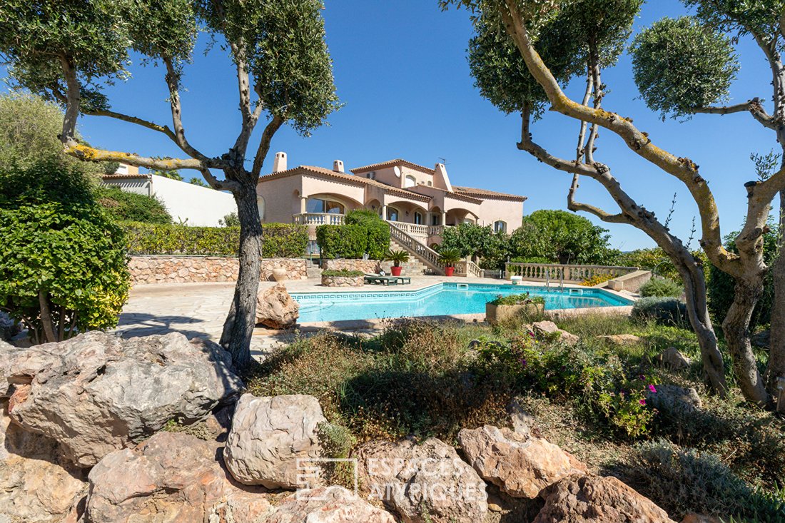Villa in Bouzigues, Occitania, France 2 - 18966560