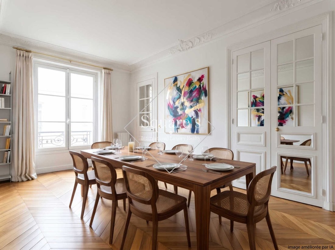 Apartment in Lorette-Martyrs, Paris 9e Arrondissement, Paris 2 - 18981611