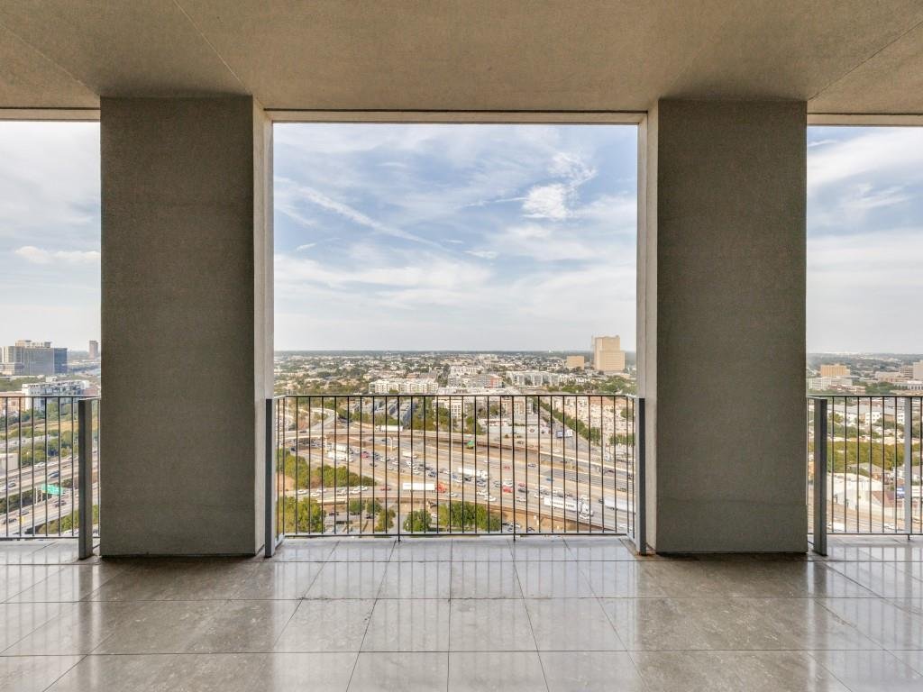 Condo in Dallas, Texas, United States 5 - 18970290