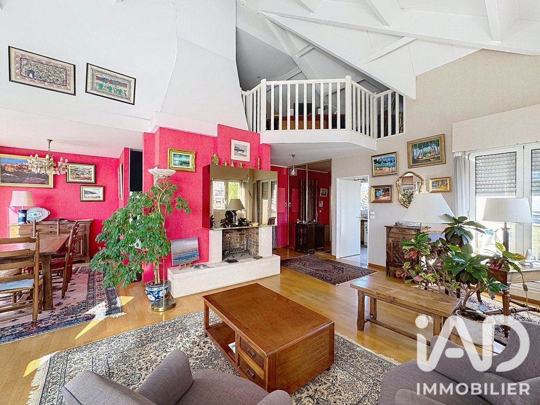 Apartment in Adamville, Saint-Maur-des-Fossés, France 1 - 18975539