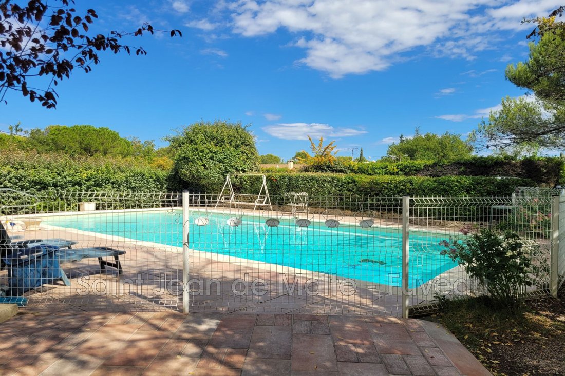 Villa in Greasque, Provence-Alpes-Côte d'Azur, France 1 - 18965940