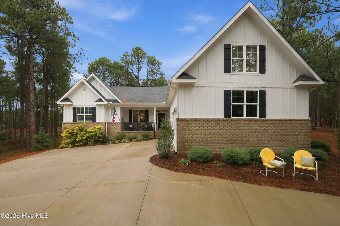 House in Seven Lakes, North Carolina, United States 1 - 18970169