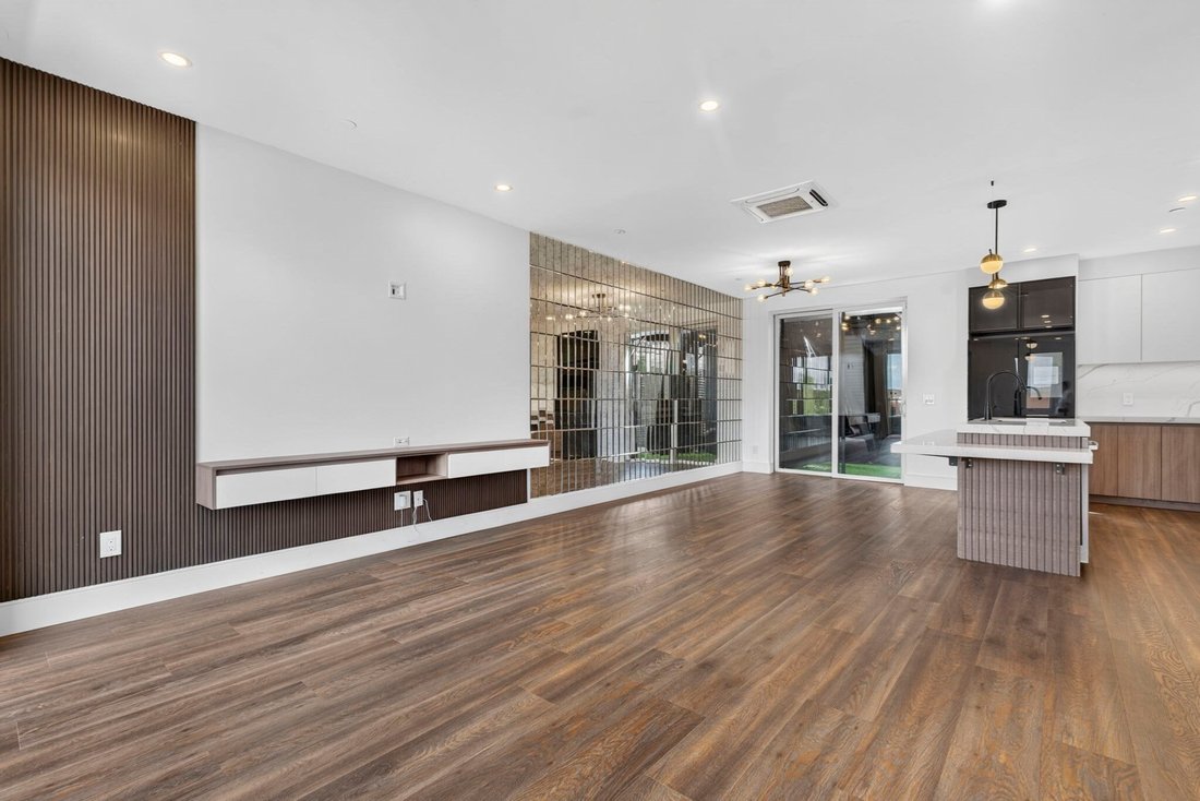 Condo in Boston, Massachusetts, United States 4 - 18967362
