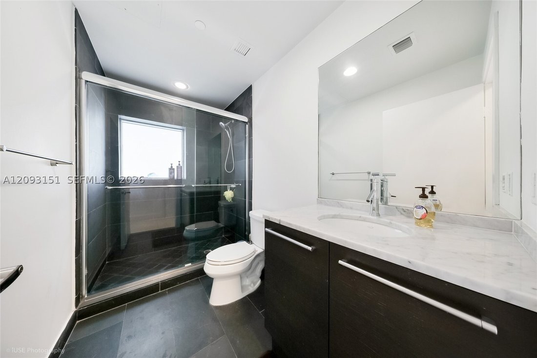 Condo in Miami, Florida, United States 4 - 18969831