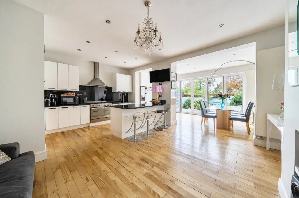 House in West Ealing, Ealing, England 2 - 18977481