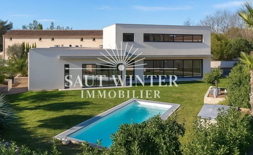 Villa in Grimaud, Provence-Alpes-Côte d'Azur, France 1