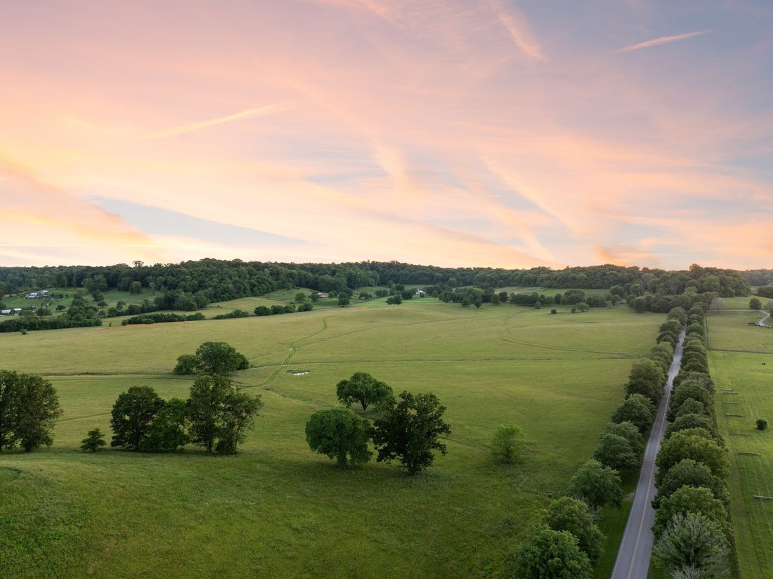 Land in Franklin, Tennessee, United States 1 - 18972937