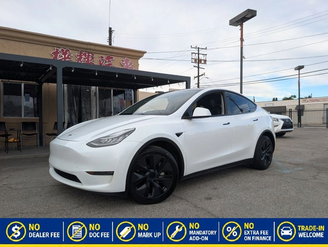 Suv in El Monte, CA, United States 1 - 18979814